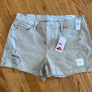 Old navy mid rise boyfriend shorts